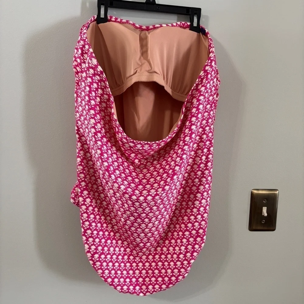 J.Crew pink patterned rouched strapless swimsuit size 22